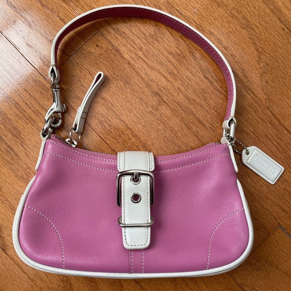 Coach 2000’s white and pink leather shoulder bag